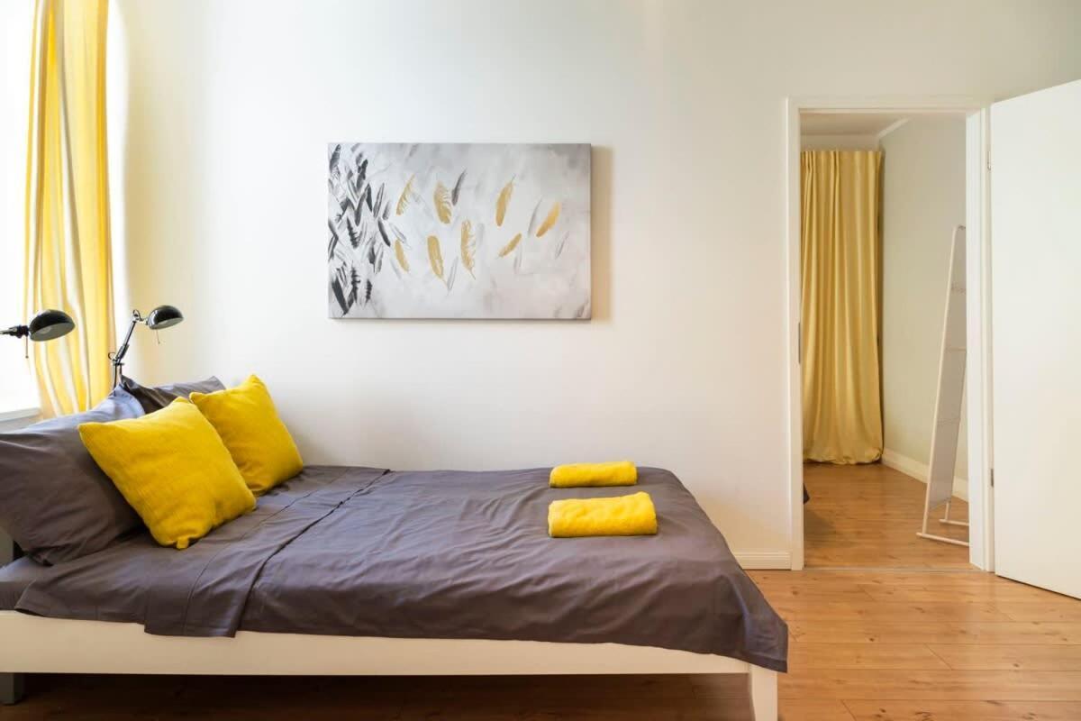Cosy Two Br Plus Self Checkin Plus Street Parking Берлин Экстерьер фото